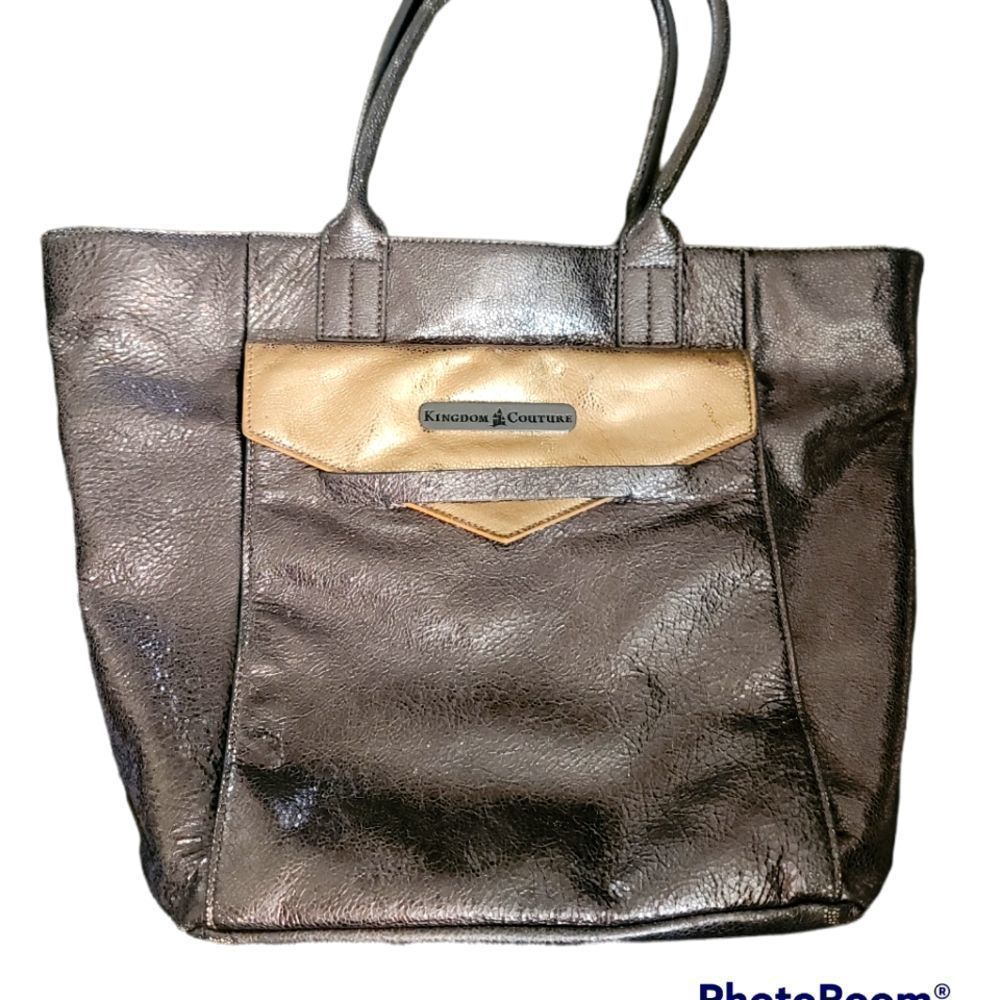 Disney kingdom coulture tote bag and matching wallet